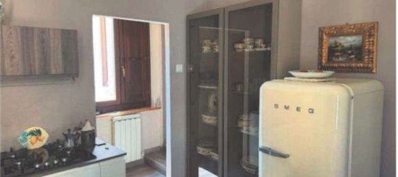 3 rooms Apartment in San Severino Marche, Italy No. 98757 16