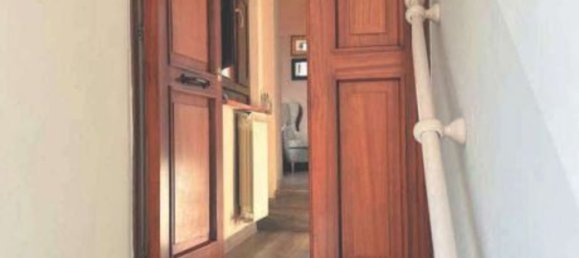 3 rooms Apartment in San Severino Marche, Italy No. 98757 4