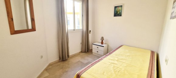 4 bedrooms Penthouse in Fuengirola, Spain No. 124698 10