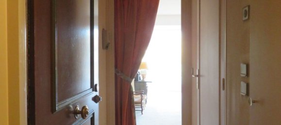 Studio in Lille, France No. 89022 11