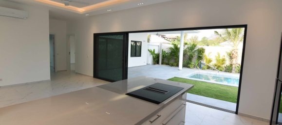 2 bedrooms Cafe / restaurant in Hua Hin, Thailand No. 6235 14