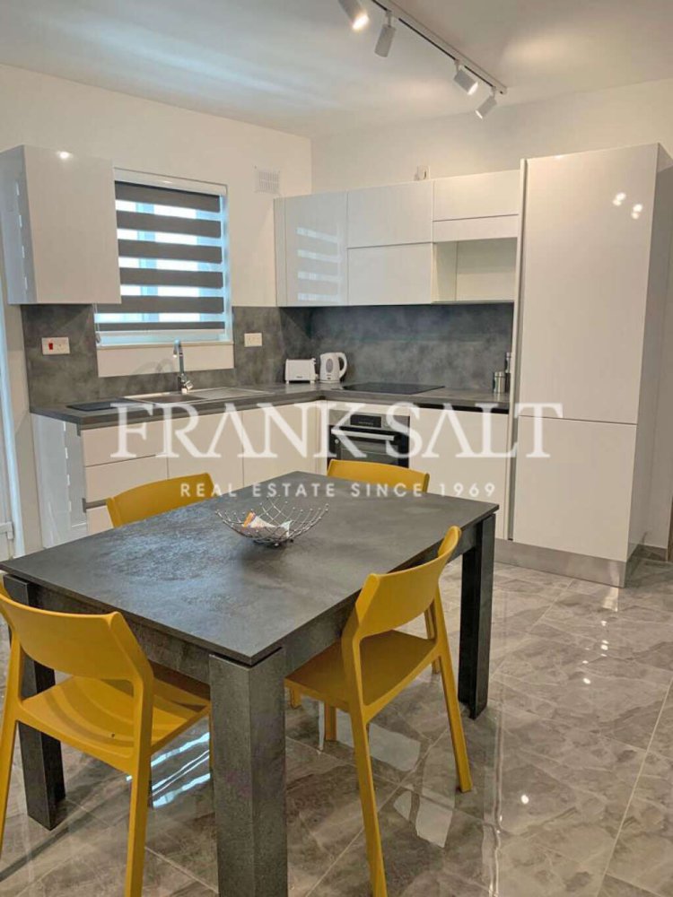 Квартира с 1 спальней в Мсида, Мальта № 4708