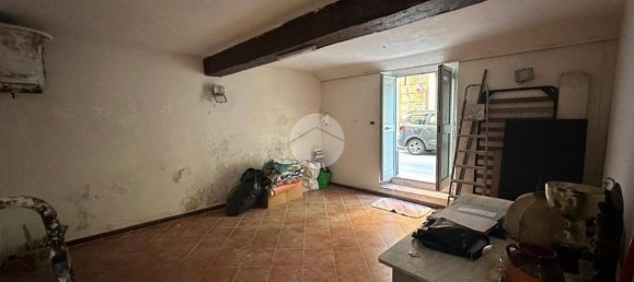 25m² Commercial property in Genoa, Italy No. 373656 11