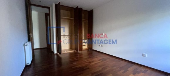 3 bedrooms Apartment in Porto, Portugal No. 214481 31