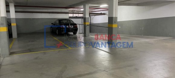 3 bedrooms Apartment in Porto, Portugal No. 214481 35