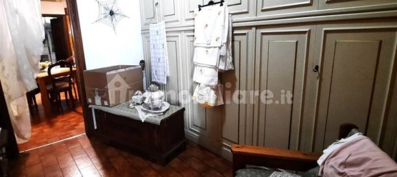 260m² Commercial property in Santo Stefano di Magra, Italy No. 232576 8