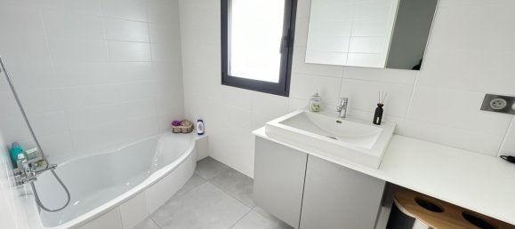 Moradia em banda T2 em Nancy, France N.º 70653 8