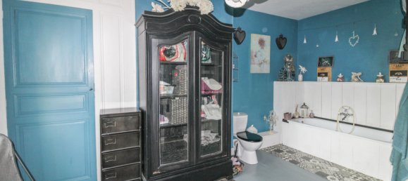 Дом с 4 спальнями в Треон, Франция № 44871 21