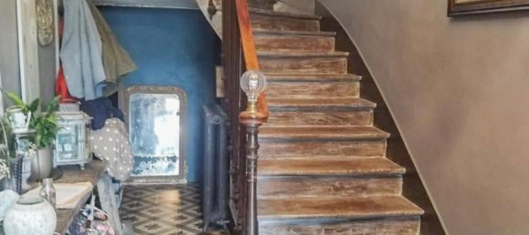 Дом с 4 спальнями в Треон, Франция № 44871 4