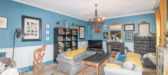 Дом с 4 спальнями в Треон, Франция № 44871 5