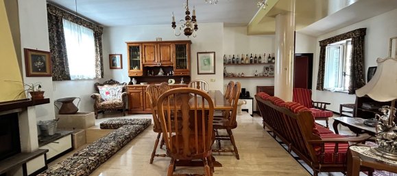 Apartamento de 7 dormitorios en Serrone, Italy No. 371253 6