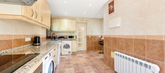 5 bedrooms House in Estepona, Spain No. 146567 13