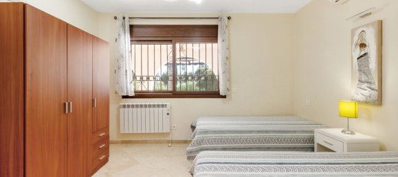 5 bedrooms House in Estepona, Spain No. 146567 21