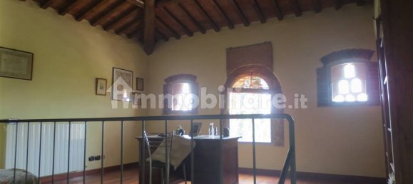 5 bedrooms Villa in Castelnuovo Berardenga, Italy No. 215449 9