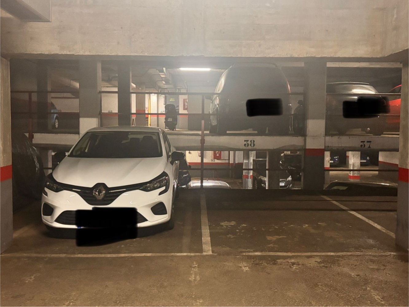  مرآب في Alcobendas, Spain 12متر مربع رقم 186496