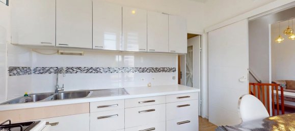 3 Schlafzimmer Haus in Chelles, France, Nr. 332339 4