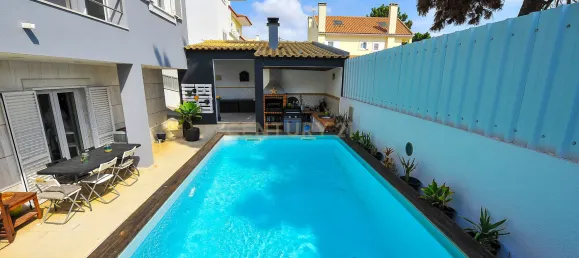 4 bedrooms Villa in Almada, Portugal No. 134203 3