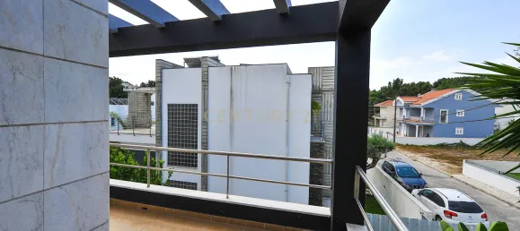 4 bedrooms Villa in Almada, Portugal No. 134203 31