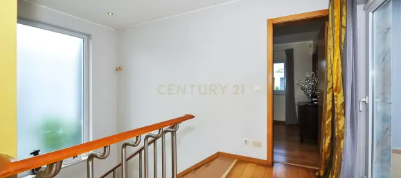 4 bedrooms Villa in Almada, Portugal No. 134203 21