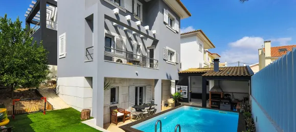 4 bedrooms Villa in Almada, Portugal No. 134203 2