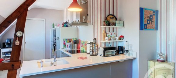 4 Schlafzimmer Doppelhaus in Tours, France, Nr. 211979 13