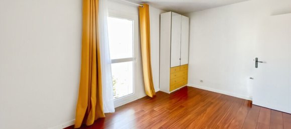 3 bedrooms Apartment in Marseille, France No. 319932 5