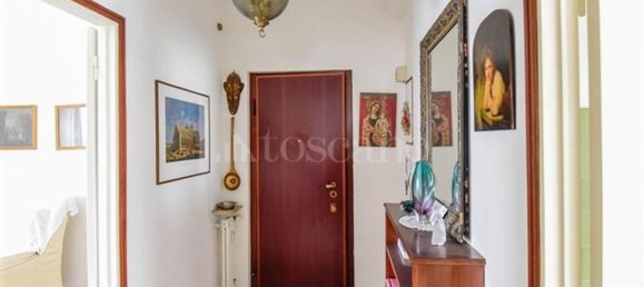 3 rooms Apartment in Como, Italy No. 6390 11
