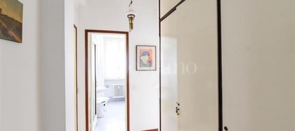 3 rooms Apartment in Como, Italy No. 6390 21