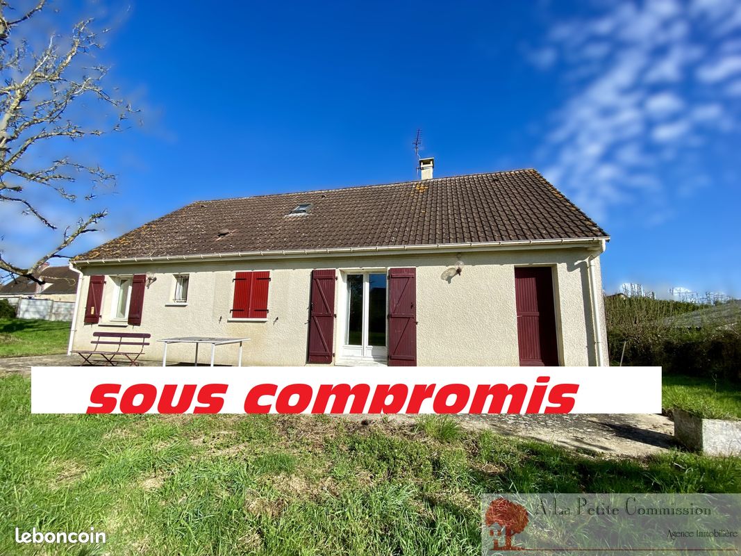 Casa de 5 dormitorios en Meauce, France No. 69590