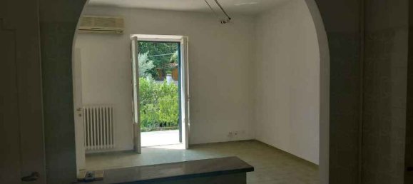 5-Zimmer Wohnung in Ischia, Italy, Nr. 272424 3