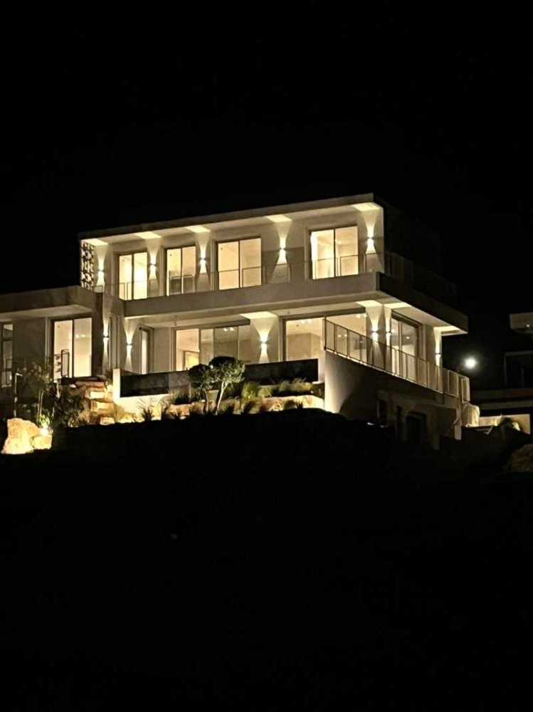 7 bedrooms House in Agios Tychonas, Cyprus No. 16658