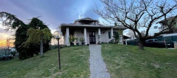 3 Schlafzimmer Haus in Ottobiano, Italy, Nr. 253461 5