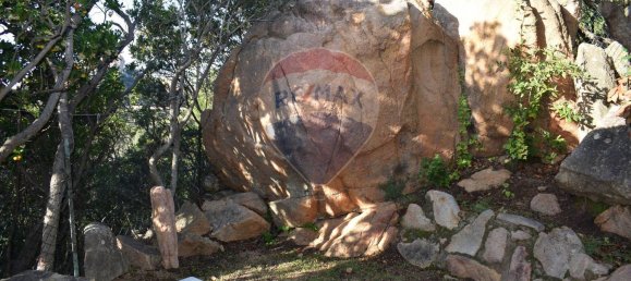 Вилла с 5 комнатами в Тринита д’Агульту э Виньола, Италия № 220298 9