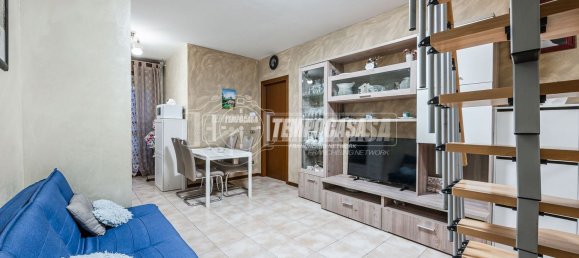 Дуплекс с 4 комнатами в Сан Чезарио суль Панаро, Италия № 98715 12