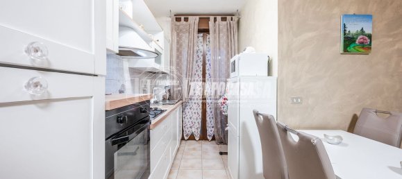 Дуплекс с 4 комнатами в Сан Чезарио суль Панаро, Италия № 98715 18