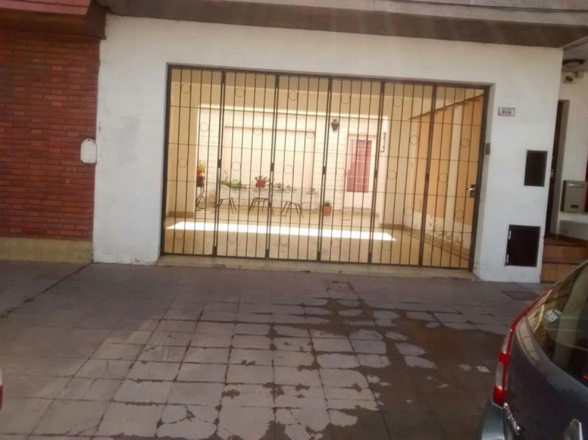 2 bedrooms House in Buenos Aires, Argentina No. 103361