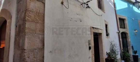 2 Schlafzimmer Haus in Syracuse, Italy, Nr. 243253 3