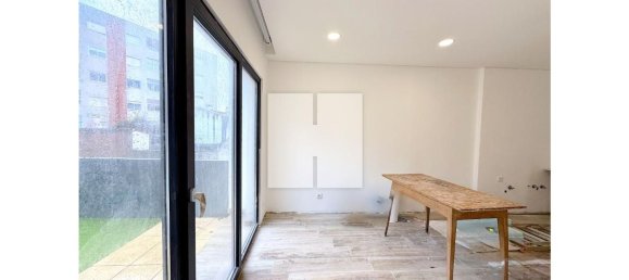 3 bedrooms House in Figueira da Foz, Portugal No. 27814 5