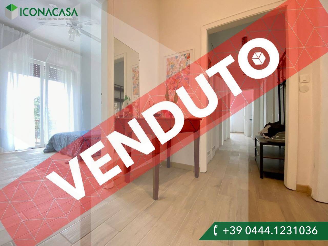 7 rooms Apartment in Vicenza, Italy No. 19222