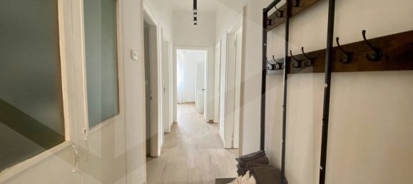 7 rooms Apartment in Vicenza, Italy No. 19222 19