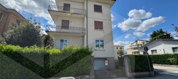 7 rooms Apartment in Vicenza, Italy No. 19222 37