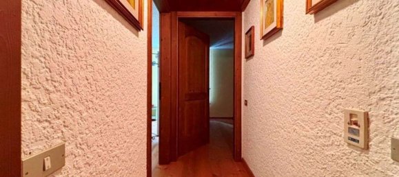 7 bedrooms House in Commezzadura, Italy No. 337951 11