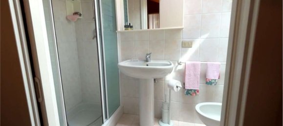 7 bedrooms House in Commezzadura, Italy No. 337951 44