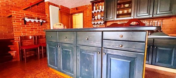 7 bedrooms House in Commezzadura, Italy No. 337951 36