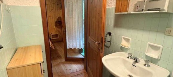 7 bedrooms House in Commezzadura, Italy No. 337951 8