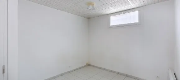 2-salle Appartement à Blois, France No. 225942 5