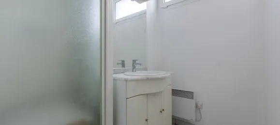 2-salle Appartement à Blois, France No. 225942 6