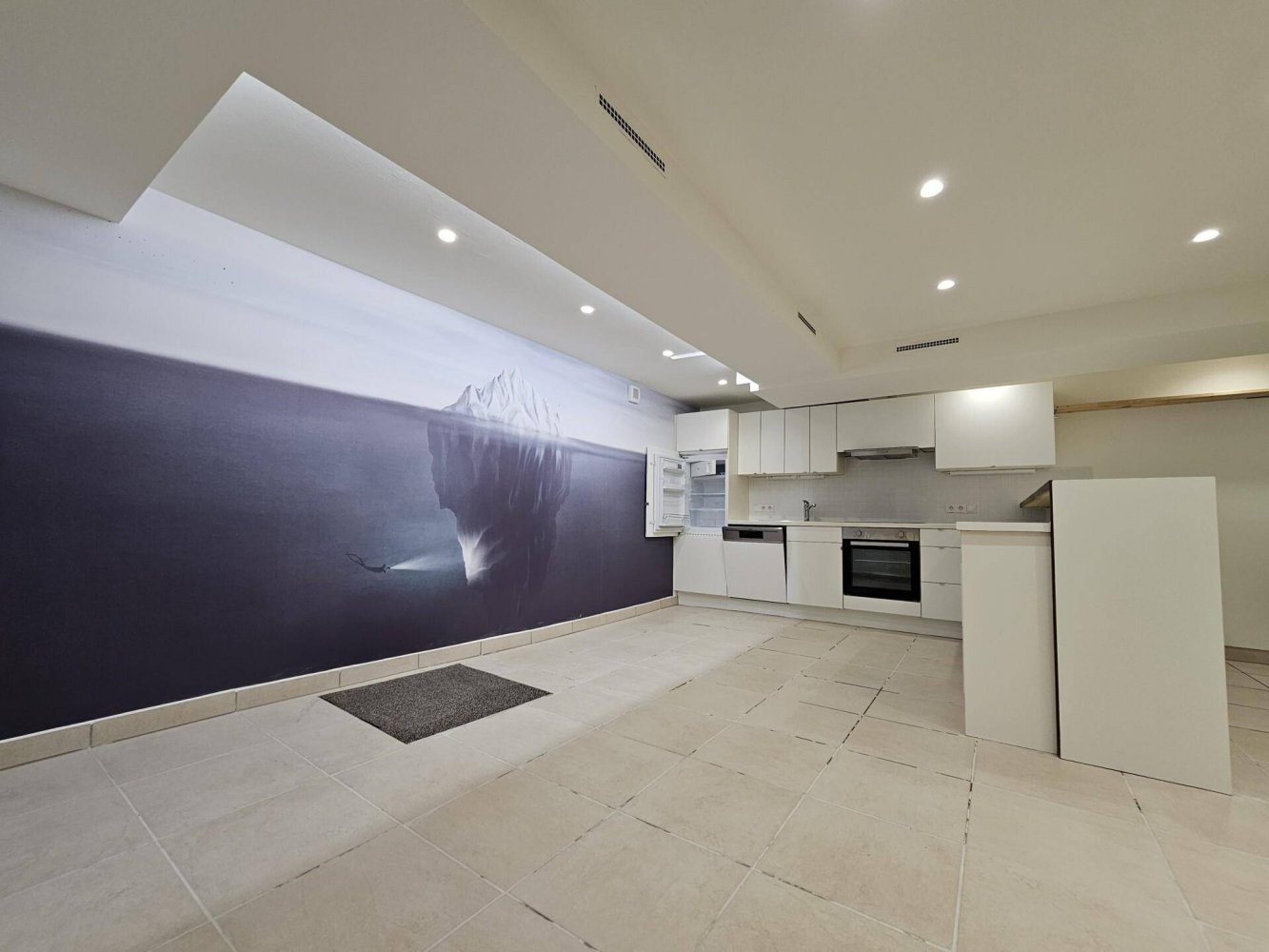 6 rooms Apartment in Innsbruck-Stadt, Austria No. 178073