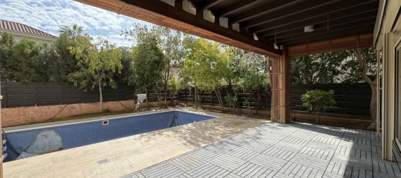 5 bedrooms Villa in Pyrgos, Cyprus No. 3891 12