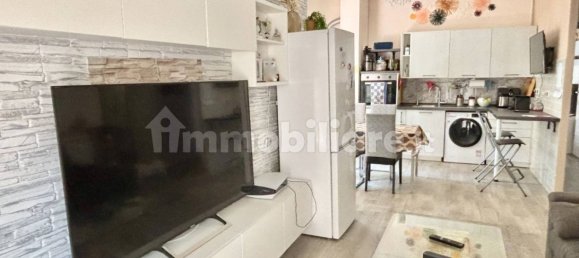 2 bedrooms Apartment in Genoa, Italy No. 288826 3